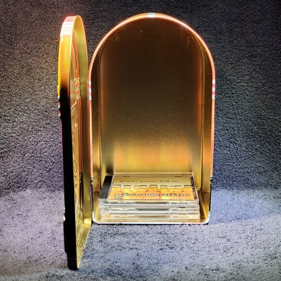 VINTAGE JUKEBOX COMPACT DISC STORAGE CONTAINER...METAL WARE... DOOR IS EMBOSSED - Picture 5 of 8